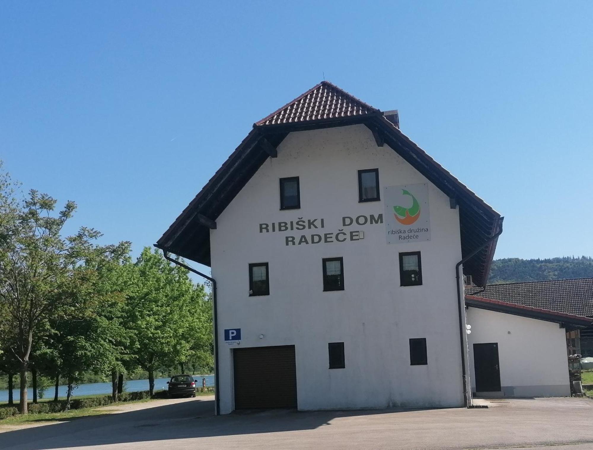 Ribiski Dom Radece Экстерьер фото